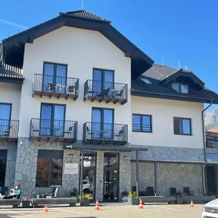 Hotel Palace