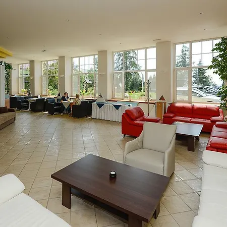 Hotel Palace Hotell 3*